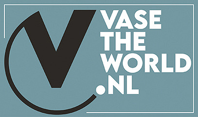 Vase The World B.V.